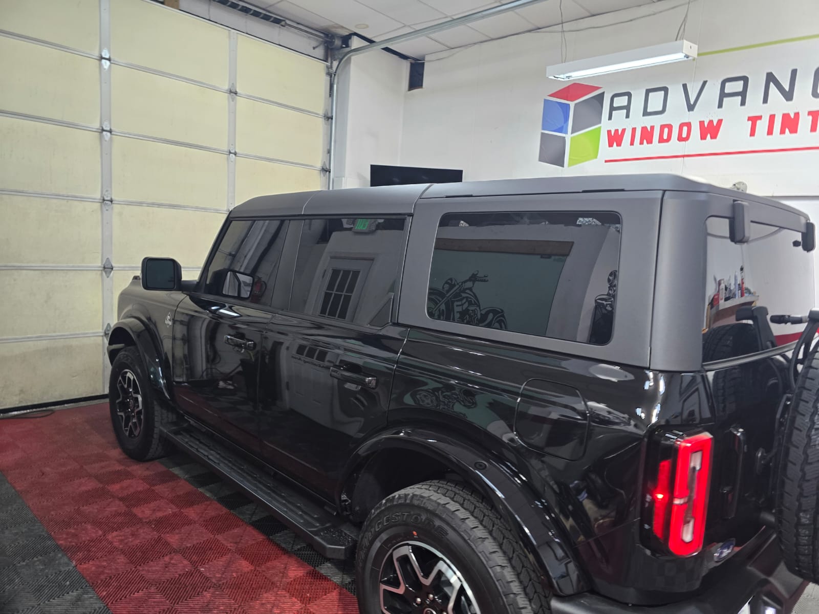 © 2025 Advance Window Tinting . All rights reserved.